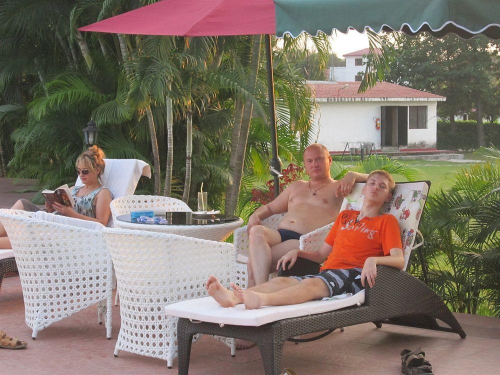 Naturoville Ayurvedic And Yoga Retreat Hotel Rishīkesh Eksteriør billede