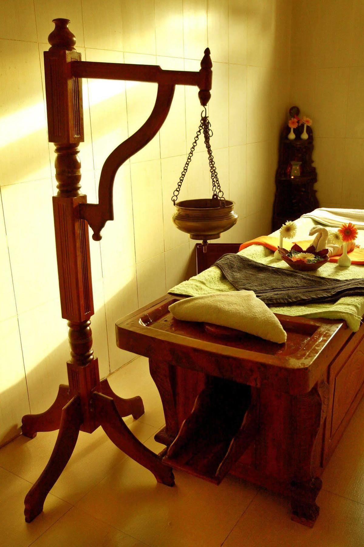 Naturoville Ayurvedic And Yoga Retreat Hotel Rishīkesh Eksteriør billede