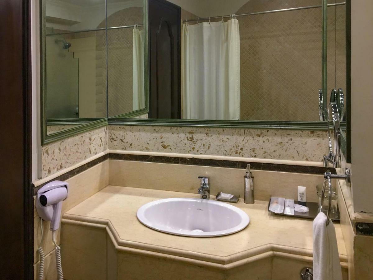 Naturoville Ayurvedic And Yoga Retreat Hotel Rishīkesh Eksteriør billede