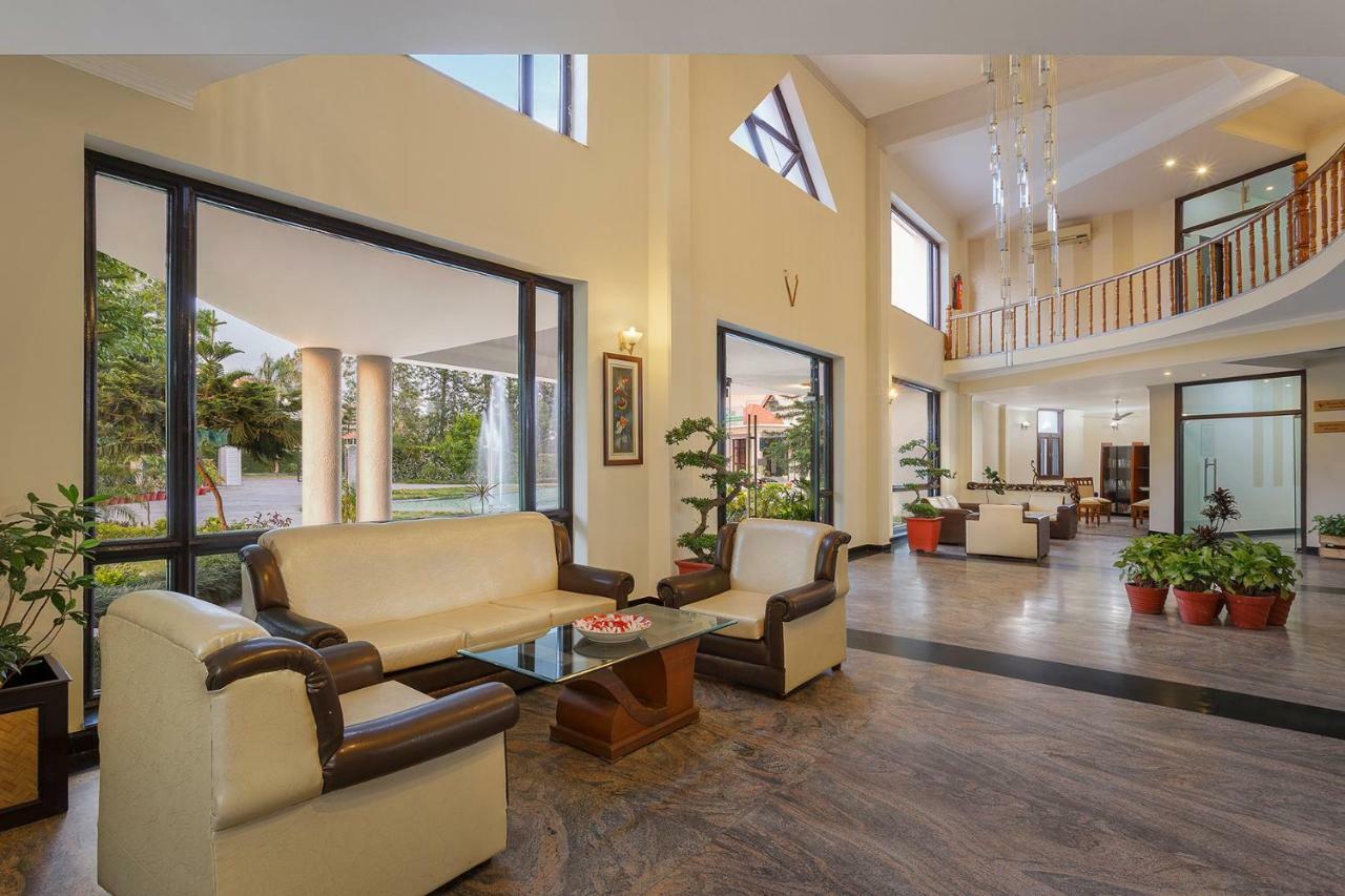Naturoville Ayurvedic And Yoga Retreat Hotel Rishīkesh Eksteriør billede